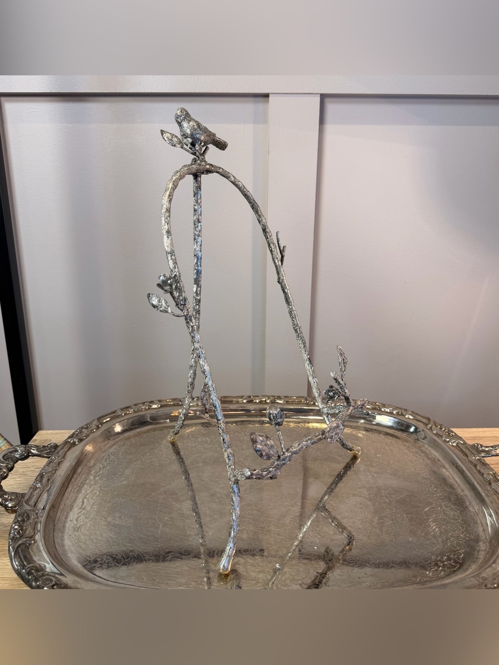 3D BIRD vintage metal decorative easel designed with branch details 14.5”